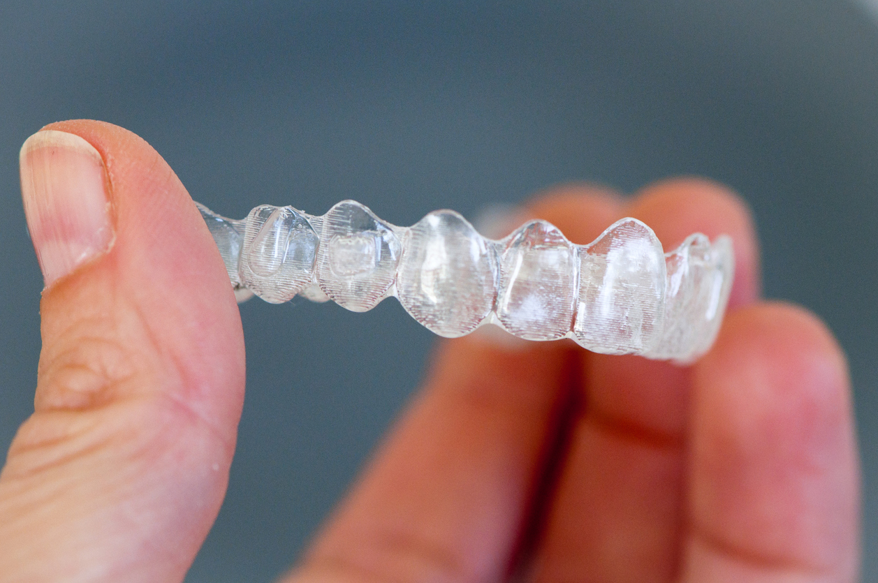 Invisalign. Элайнеры Инвизилайн. Элайнеры Invisalign. Элайнеры (каппы) Инвизилайн (Invisalign).